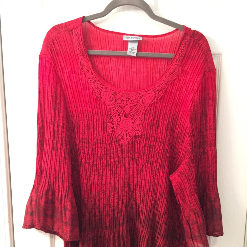 Maggie Barnes top